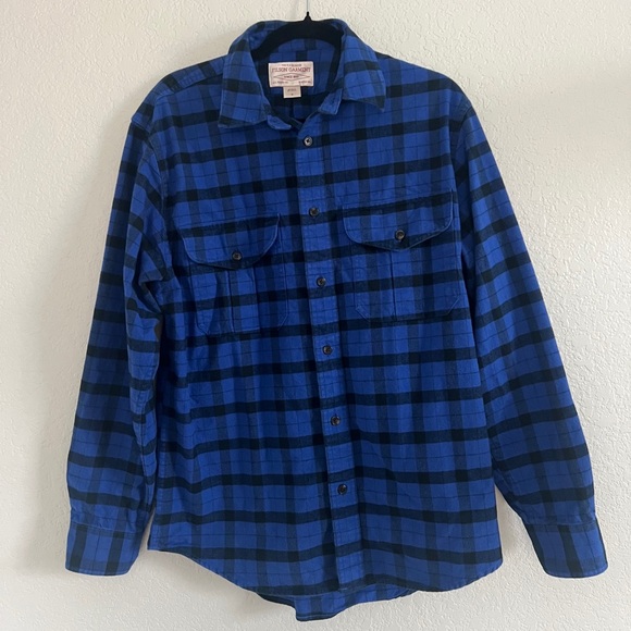 Filson Alaskan Guide Flannel Shirt Shacket. Size M - Picture 2 of 9